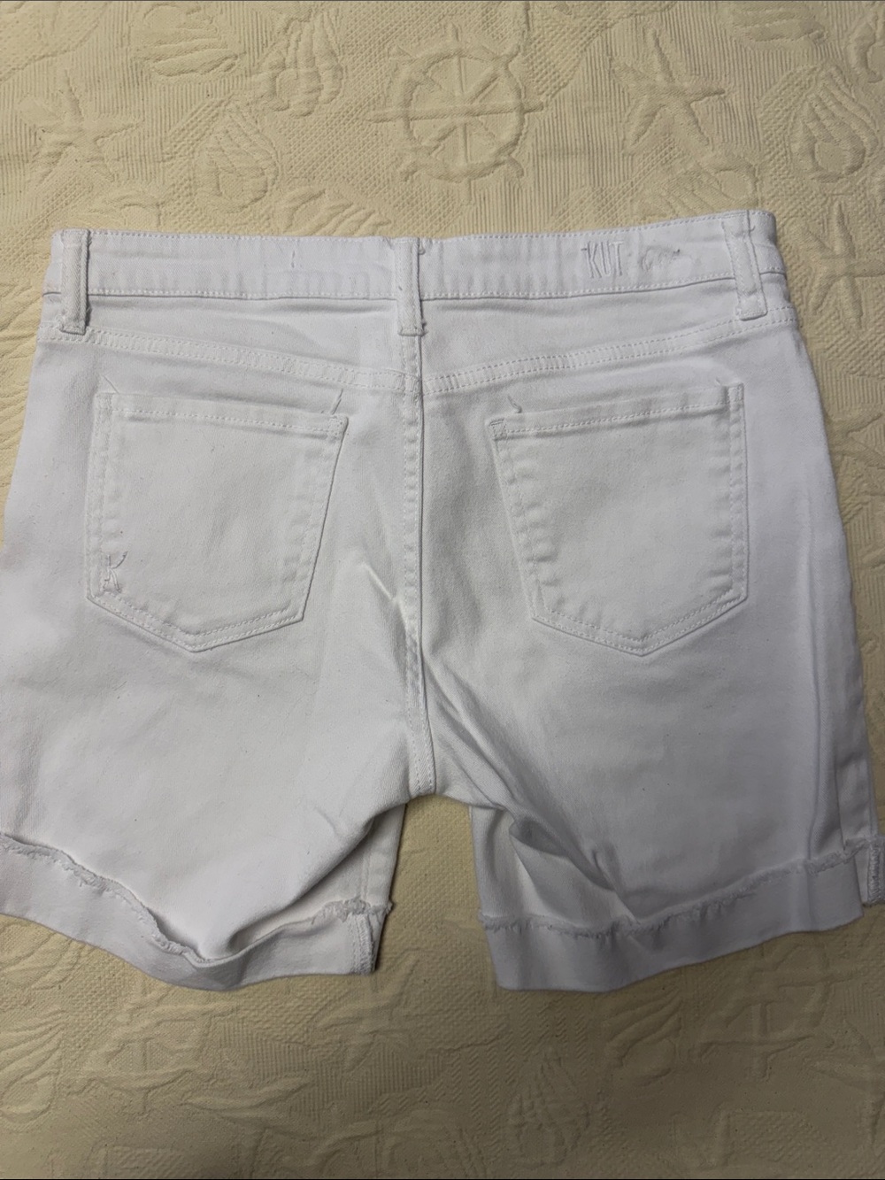 Kut from Kloth Katy Boyfriend shorts 8 - Picture 5 of 8